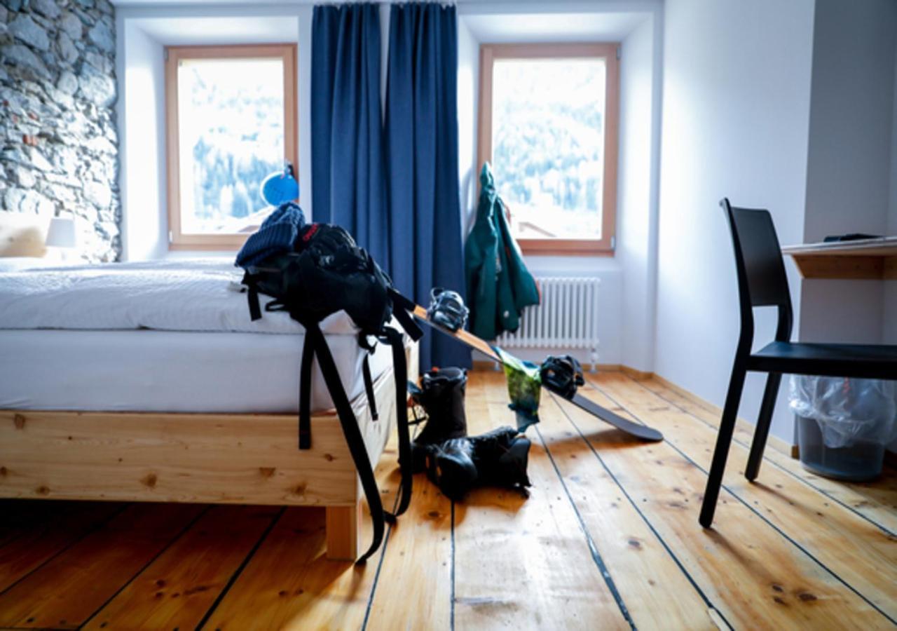 Bed&Bike Tremola San Gottardo Hotel Airolo Exterior photo